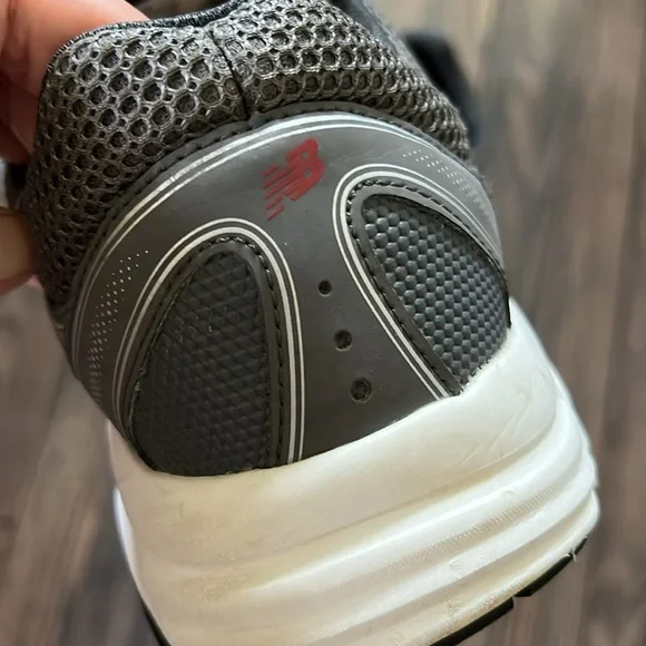 New Balance 460 Men's Black and Gray Athletic Shoes 11.5 Extra Wide 4E - Picture 4 of 9